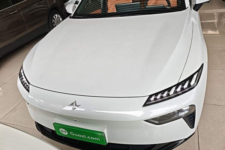 Used Dongfeng eπ eπ007 2024 Range-Extended 200 RuYi Edition Front