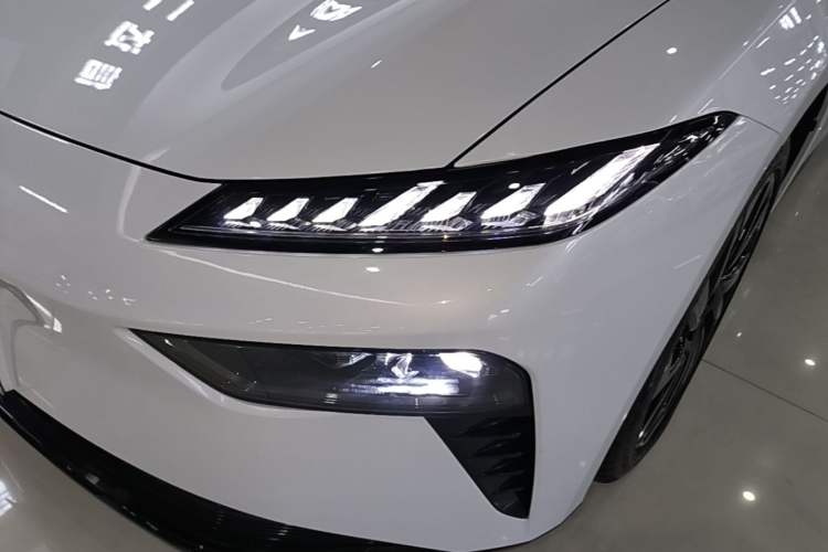 Used Dongfeng eπ eπ007 2024 620 Pro Version Left Front Headlight