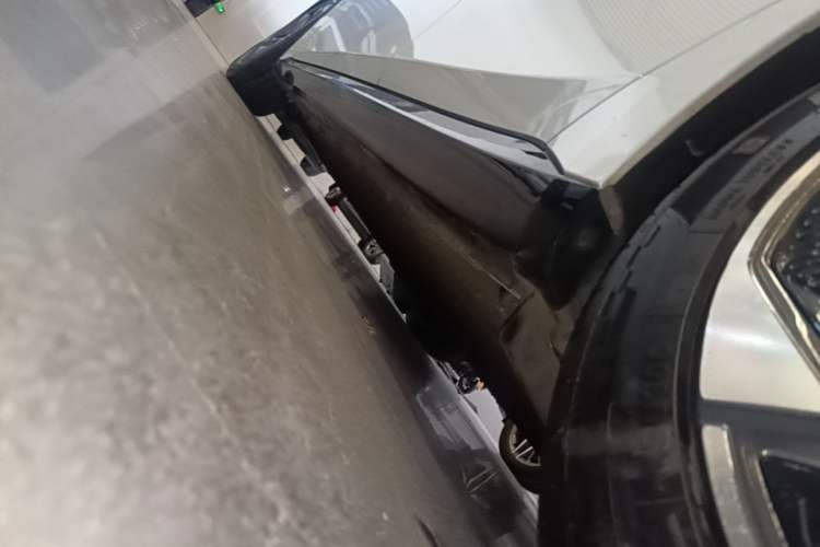 Used Dongfeng eπ eπ007 2024 530 Pro Version Left Side Sill