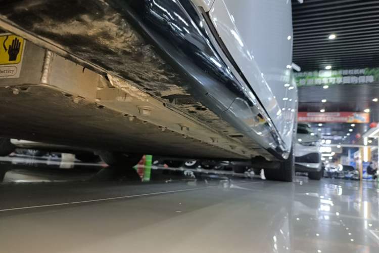 Used Dongfeng eπ eπ007 2024 620 Pro Version Left Side Sill