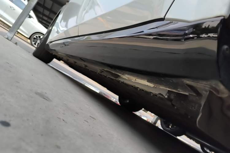 Used Dongfeng eπ eπ007 2024 Pure Electric 530 Air Edition Left Side Sill