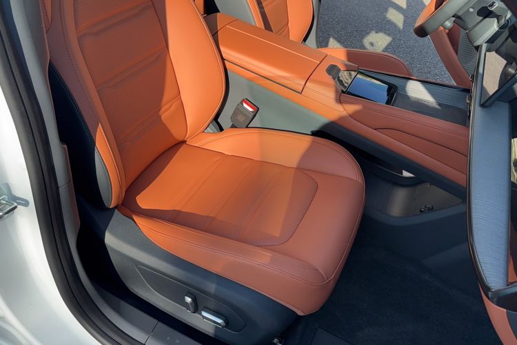 Used Dongfeng eπ eπ007 2024 200Pro Range-Extended Version Right Front Seat