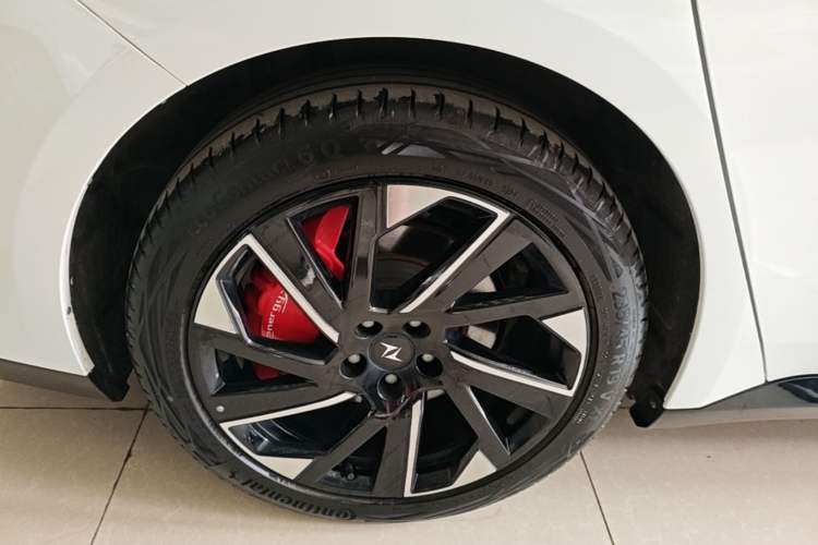 Used Dongfeng eπ eπ007 2024 Range-Extended 200 RuYi Edition Right Rear Wheel Hub