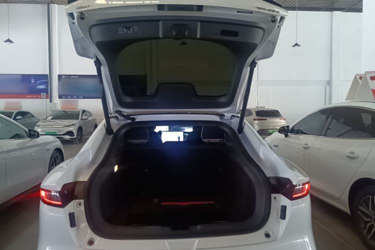 Used Dongfeng eπ eπ007 2024 530 Pro Version Trunk