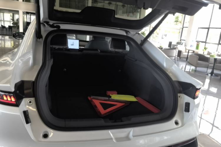 Used Dongfeng eπ eπ007 2024 Range-Extended 200 RuYi Edition Trunk
