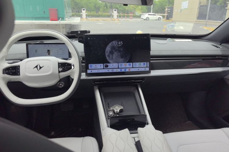 Used Dongfeng eπ eπ007 2024 530 Pro Version Center Console