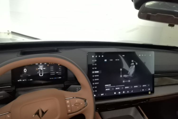 Used Dongfeng eπ eπ007 2024 200Pro Range-Extended Version Center Console