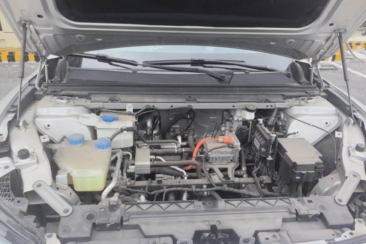 Used Dongfeng eπ eπ007 2024 530 Pro Version Engine Bay