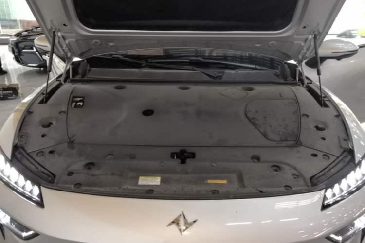 Used Dongfeng eπ eπ007 2024 200Pro Range-Extended Version Engine Bay