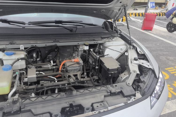 Used Dongfeng eπ eπ007 2024 530 Pro Version Engine Bay Left