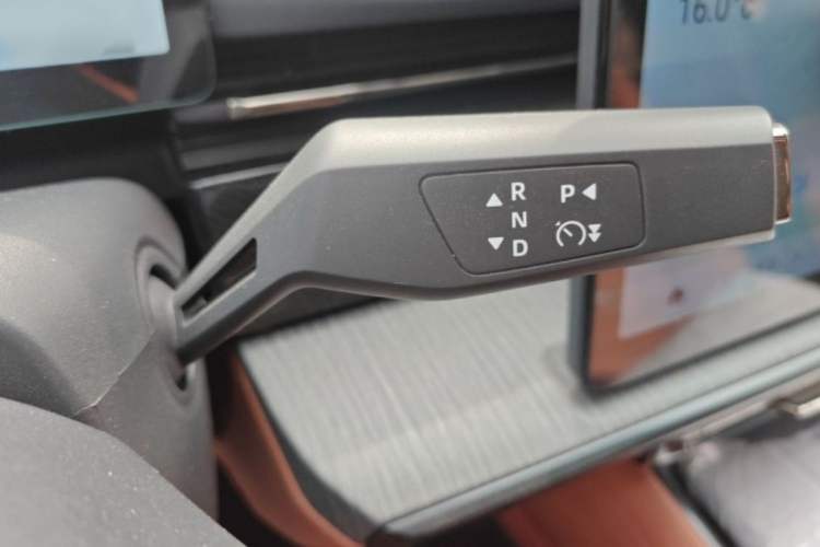 Used Dongfeng eπ eπ007 2024 Range-Extended 200 Air Edition Gear Lever