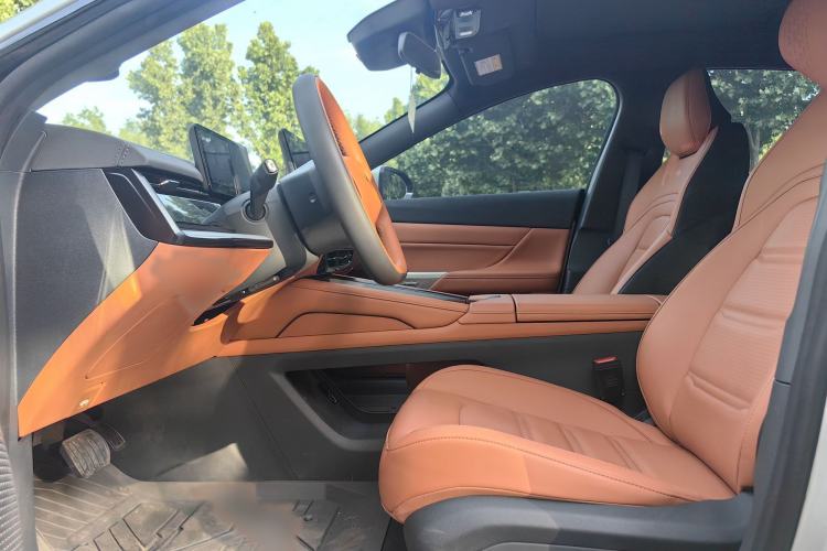 Used Dongfeng eπ eπ007 2024 Range-Extended 200 Air Edition Interior 1