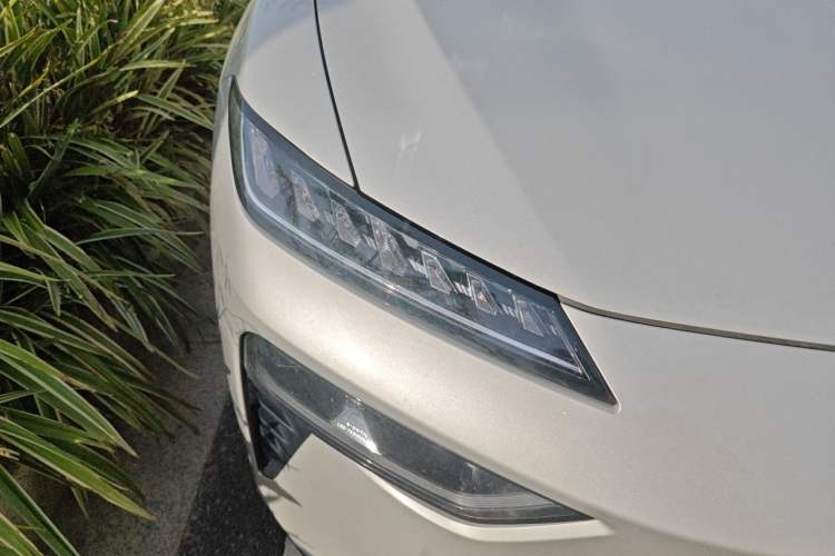 Used Dongfeng eπ eπ007 2024 530 Pro Version Right Front Headlight