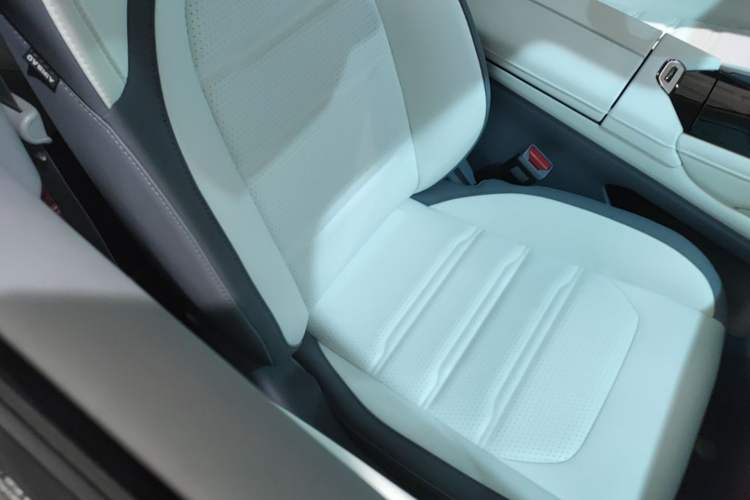 Used Dongfeng eπ eπ007 2024 530 Pro Version Right Front Seat