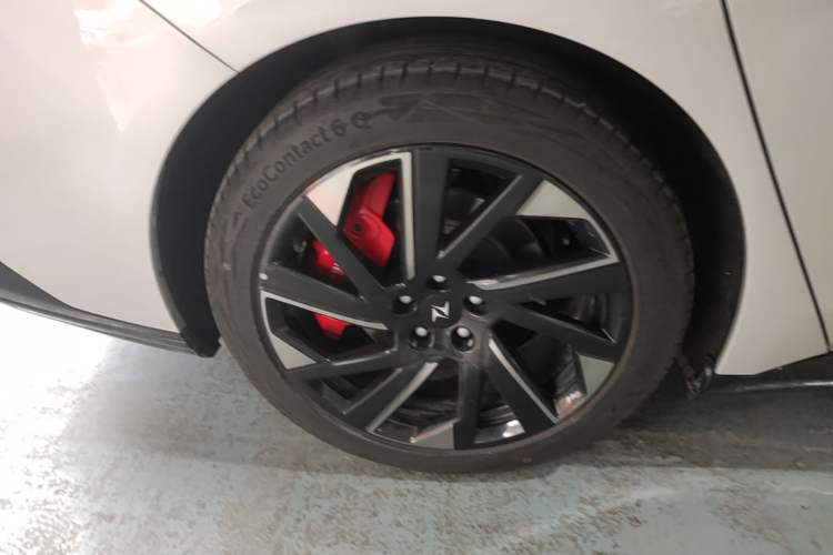 Used Dongfeng eπ eπ007 2024 530 Pro Version Right Rear Wheel Hub