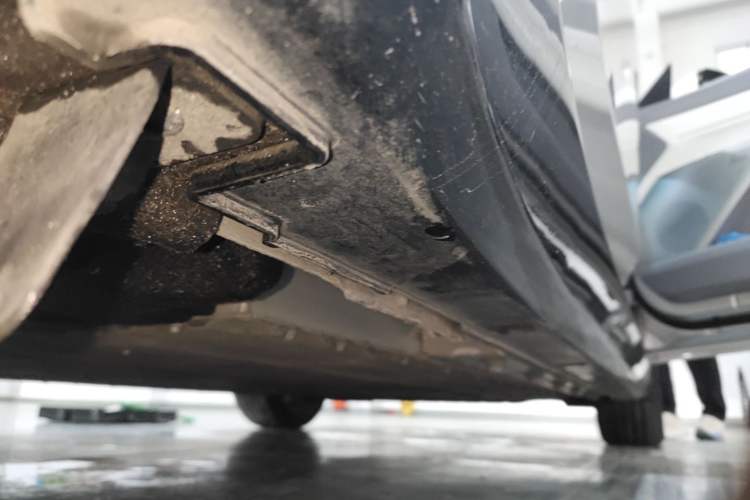 Used Dongfeng eπ eπ007 2024 530 Pro Version Right Side Sill