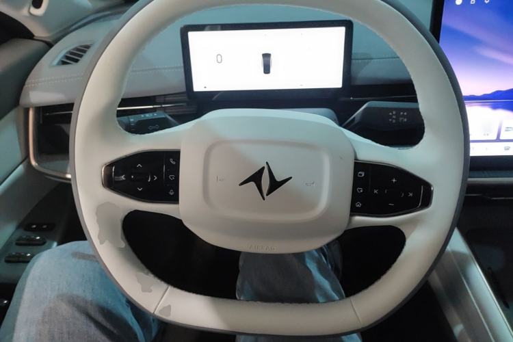 Used Dongfeng eπ eπ007 2024 530 Pro Version Steering Wheel