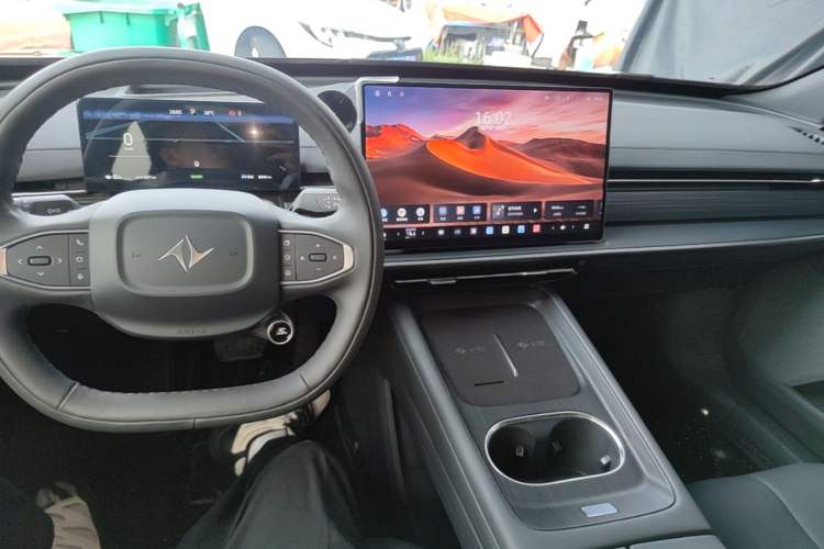 Used Dongfeng eπ eπ007 2025 Model Pure-Electric 650 Pro Cruise Edition Audio And AC Panel