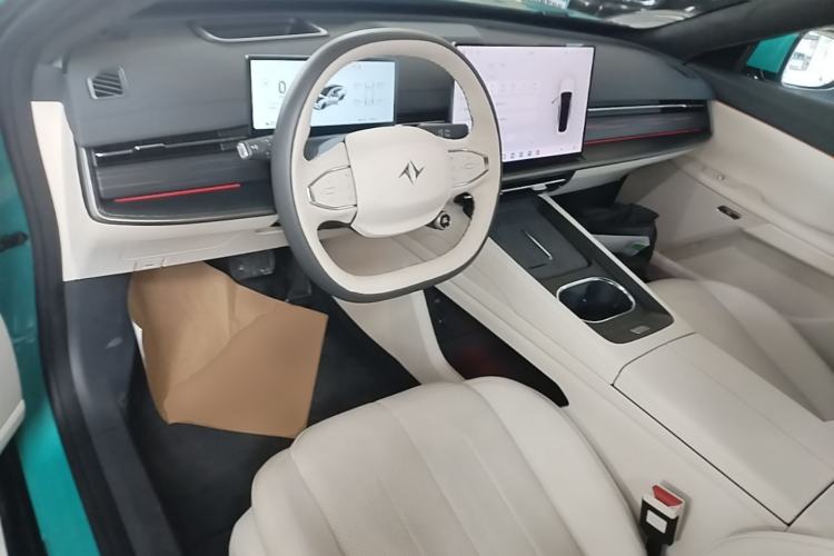 Used Dongfeng eπ eπ007 2025 Model Pure-Electric 650 Max Cruise Edition Center Console