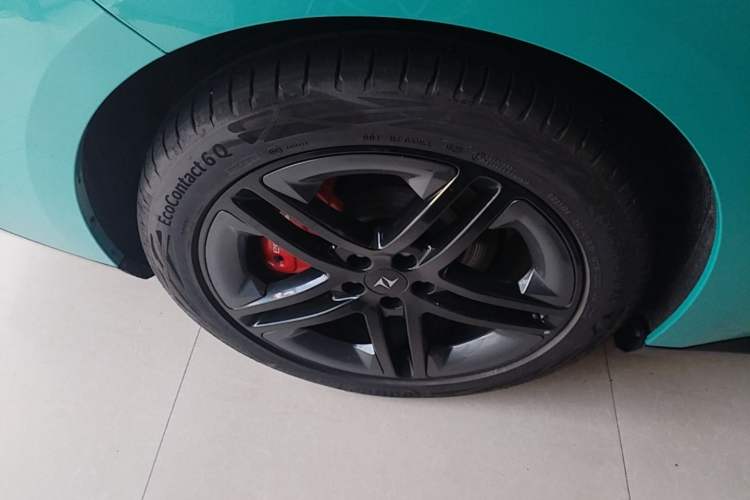 Used Dongfeng eπ eπ007 2025 Model Pure-Electric 650 Max Cruise Edition Right Rear Wheel Hub