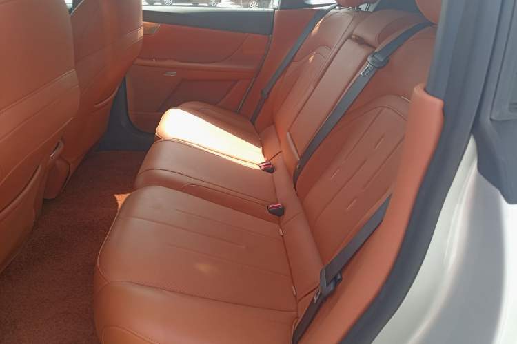 Used Dongfeng eπ eπ007 2025 Model Pure-Electric 565 All-Wheel-Drive Max Leading Edition Left Rear Seat
