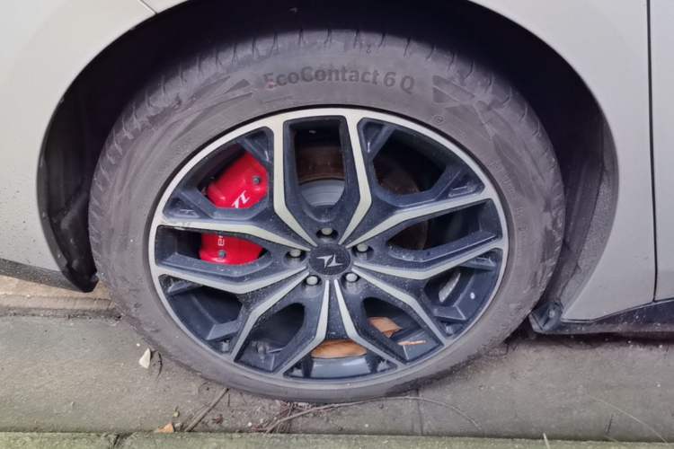 Used Dongfeng eπ eπ007 2025 Model Pure-Electric 565 All-Wheel-Drive Max Leading Edition Right Rear Wheel Hub