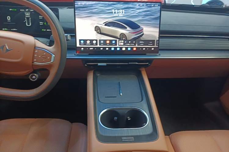 Used Dongfeng eπ eπ007 2025 Model Pure-Electric 565 All-Wheel-Drive Max Leading Edition Audio And AC Panel
