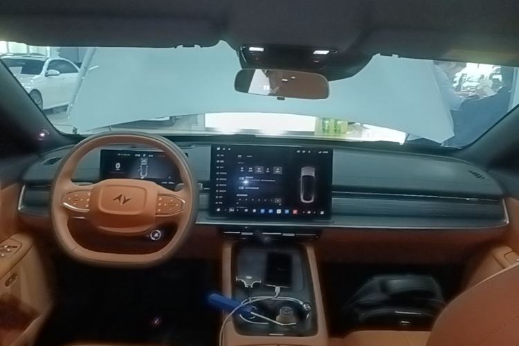 Used Dongfeng eπ eπ007 2025 Model Pure-Electric 565 All-Wheel-Drive Max Leading Edition Center Console