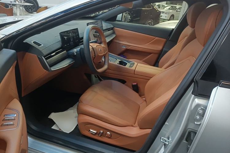 Used Dongfeng eπ eπ007 2025 Model Pure-Electric 565 All-Wheel-Drive Max Leading Edition Driver Seat