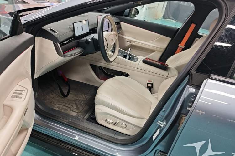 Used Dongfeng eπ eπ007 2025 Model Pure-Electric 565 All-Wheel-Drive Max Leading Edition Driver Seat