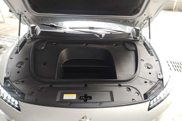 Used Dongfeng eπ eπ007 2025 Model Pure-Electric 565 All-Wheel-Drive Max Leading Edition Engine Bay