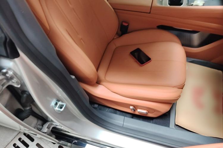 Used Dongfeng eπ eπ007 2025 Model Pure-Electric 565 All-Wheel-Drive Max Leading Edition Right Front Seat