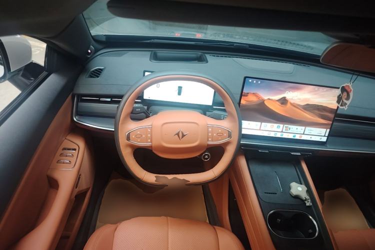 Used Dongfeng eπ eπ007 2025 Model Pure-Electric 565 All-Wheel-Drive Max Leading Edition Steering Wheel