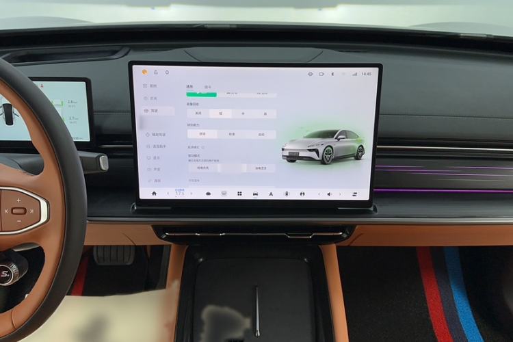 Used Dongfeng eπ eπ007 2025 Model Range-Extended 230 Max Cruise Edition Audio And AC Panel