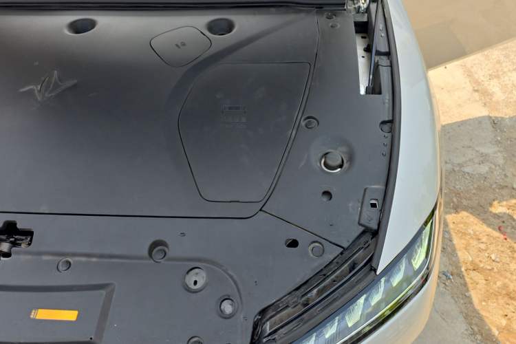Used Dongfeng eπ eπ007 2025 Model Range-Extended 230Pro Cruise Edition Engine Bay Left