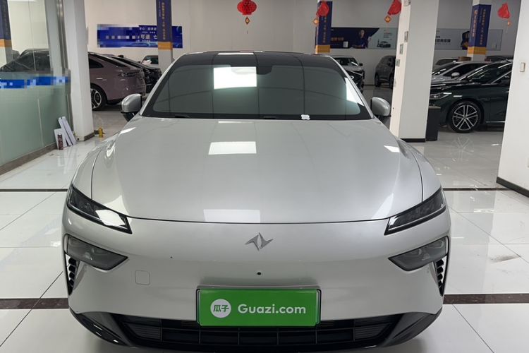 Used Dongfeng eπ eπ007 2025 Model Range-Extended 230 Max Cruise Edition Exterior 1