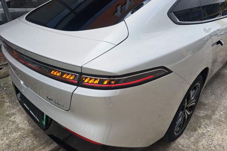 Used Dongfeng eπ eπ007 2025 Model Pure-Electric 565 All-Wheel-Drive Max Leading Edition Exterior 3