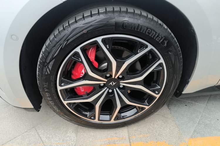 Used Dongfeng eπ eπ007 2025 Model Pure-Electric 565 All-Wheel-Drive Max Leading Edition Exterior 4