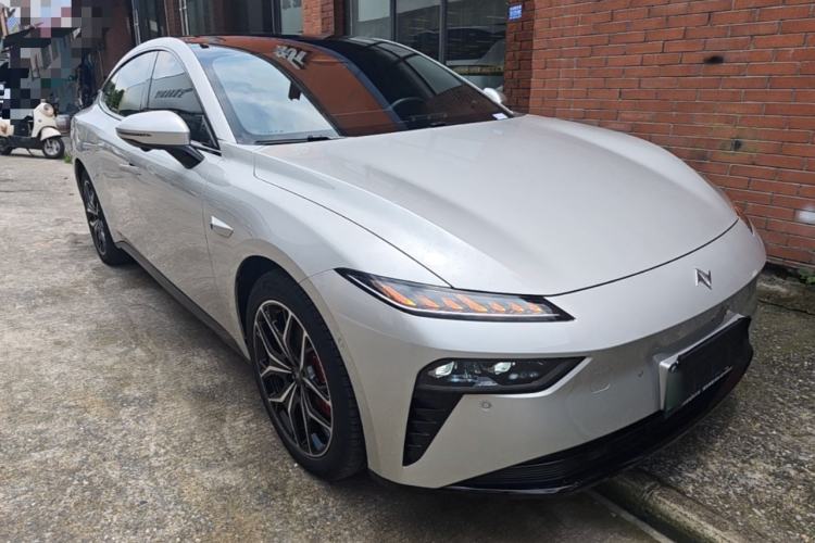 Used Dongfeng eπ eπ007 2025 Model Pure-Electric 565 All-Wheel-Drive Max Leading Edition Front Right 45 Deg