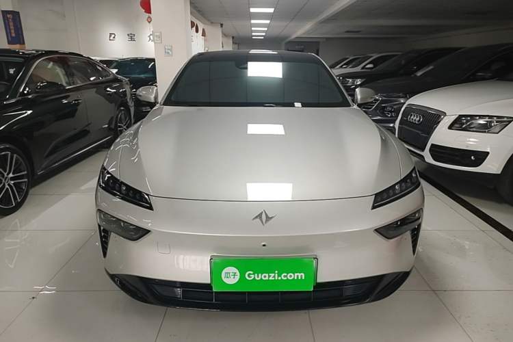 Used Dongfeng eπ eπ007 2025 Model Range-Extended 230 Max Cruise Edition Front