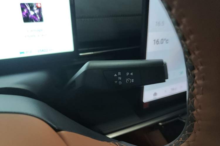 Used Dongfeng eπ eπ007 2025 Model Pure-Electric 565 All-Wheel-Drive Max Leading Edition Gear Lever