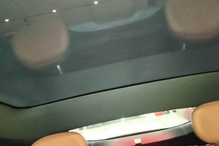 Used Dongfeng eπ eπ007 2025 Model Pure-Electric 565 All-Wheel-Drive Max Leading Edition Headliner