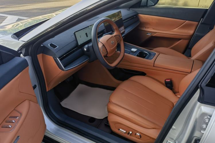 Used Dongfeng eπ eπ007 2025 Model Pure-Electric 565 All-Wheel-Drive Max Leading Edition Interior 2