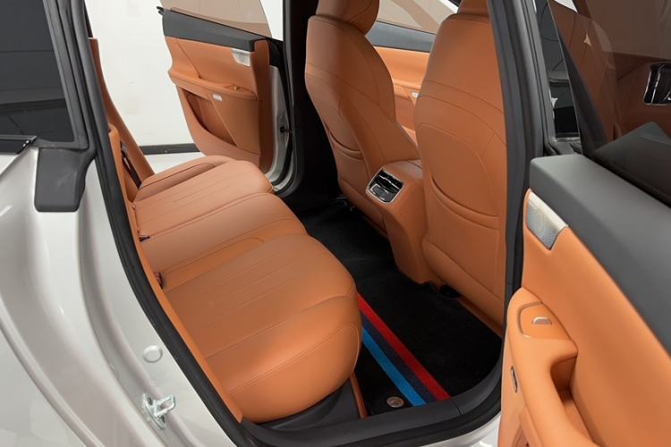 Used Dongfeng eπ eπ007 2025 Model Range-Extended 230 Max Cruise Edition Interior 4