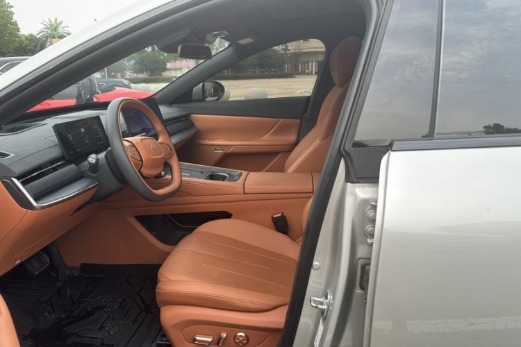 Used Dongfeng eπ eπ007 2025 Model Pure-Electric 565 All-Wheel-Drive Max Leading Edition Left Front Seat