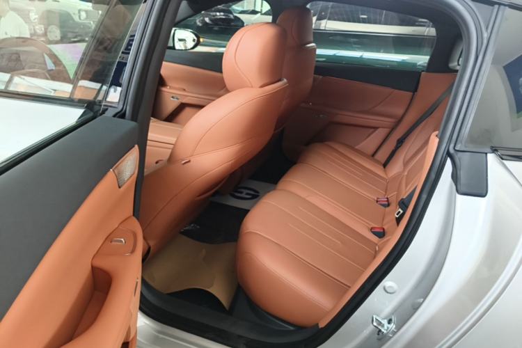 Used Dongfeng eπ eπ007 2025 Model Pure-Electric 565 All-Wheel-Drive Max Leading Edition Left Rear Seat