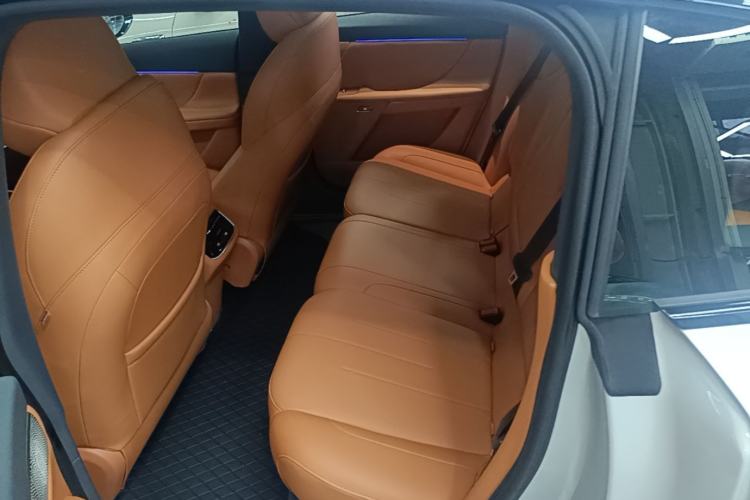 Used Dongfeng eπ eπ007 2025 Model Pure-Electric 565 All-Wheel-Drive Max Leading Edition Left Rear Seat