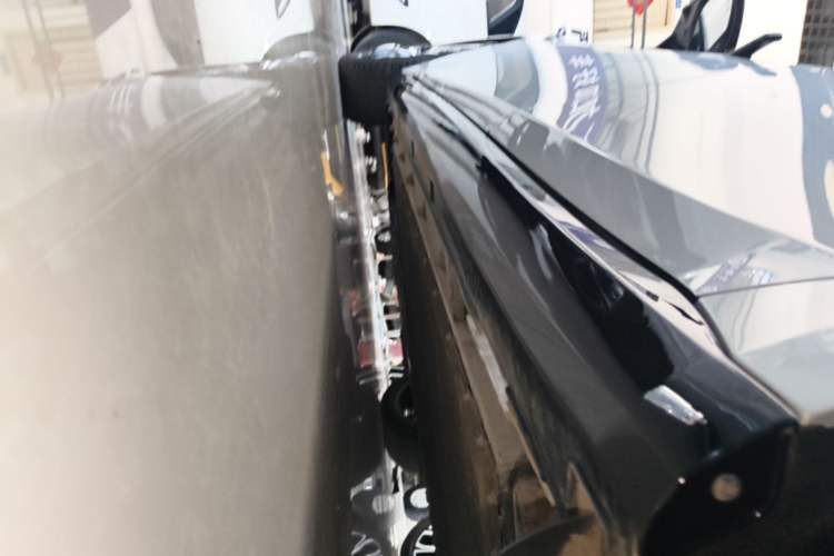 Used Dongfeng eπ eπ007 2025 Model Pure-Electric 565 All-Wheel-Drive Max Leading Edition Left Side Sill