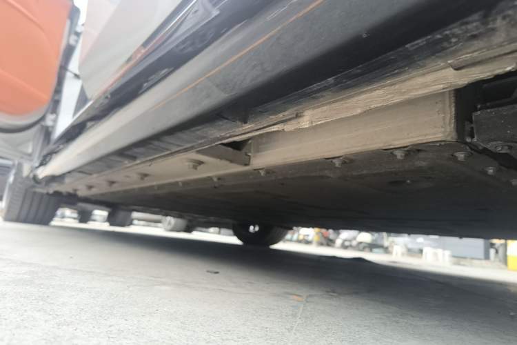 Used Dongfeng eπ eπ007 2025 Model Pure-Electric 565 All-Wheel-Drive Max Leading Edition Left Side Sill
