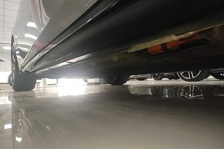 Used Dongfeng eπ eπ007 2025 Model Range-Extended 230 Max Cruise Edition Left Side Sill